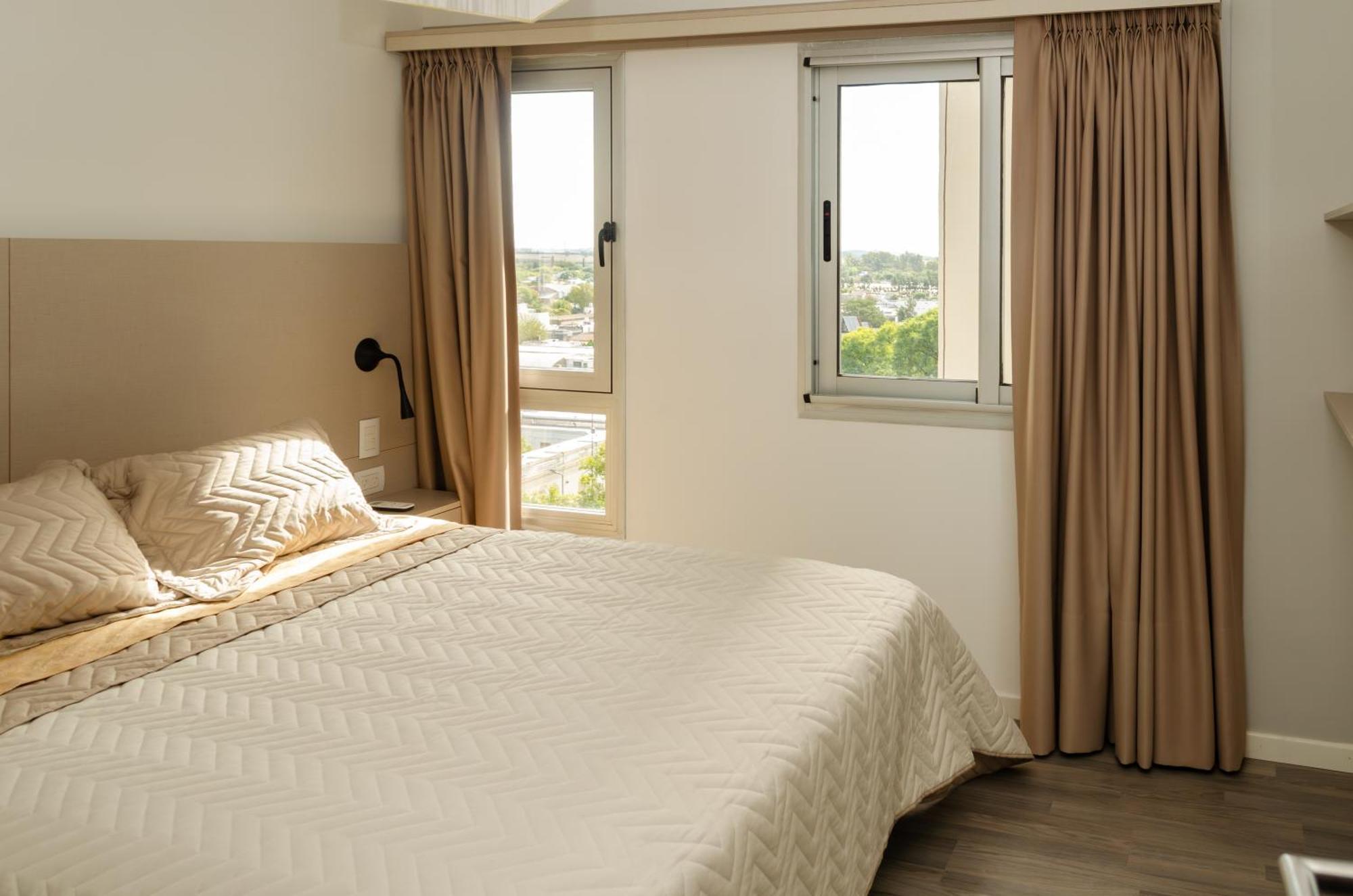 N3- Irigoyen 1 Apartment *